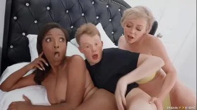 المخادع يحصل على ساندويتش كس